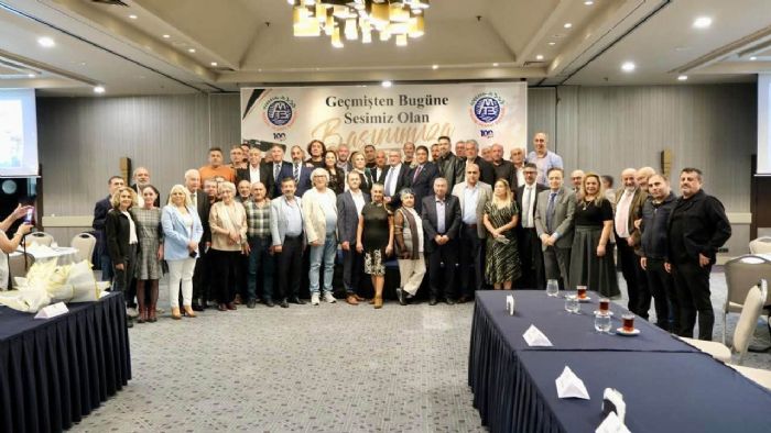 Mersin Ticaret Borsas�’n�n ��nar� �zdemir, bas�na veda etti