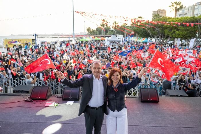Se�er’in E�i Meral Se�er; ���imiz rahat, ba��m�z dik�