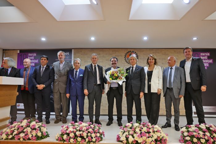 Mersin Kenti Edebiyat dl Ahmet mitin