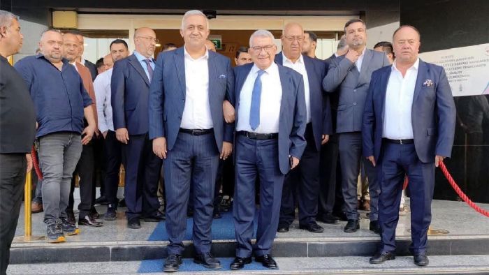 Mersin Ticaret Borsas��nda M�nir �en ba�kan oldu
