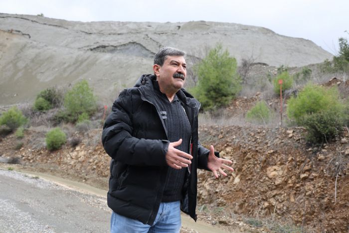 �Krom at��� tesisini buradan kald�r�n�