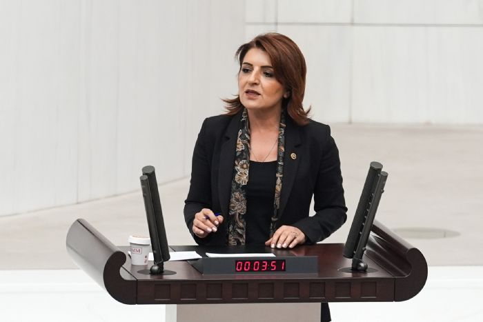 Nas dediler, milletin srtna faizi yklediler!