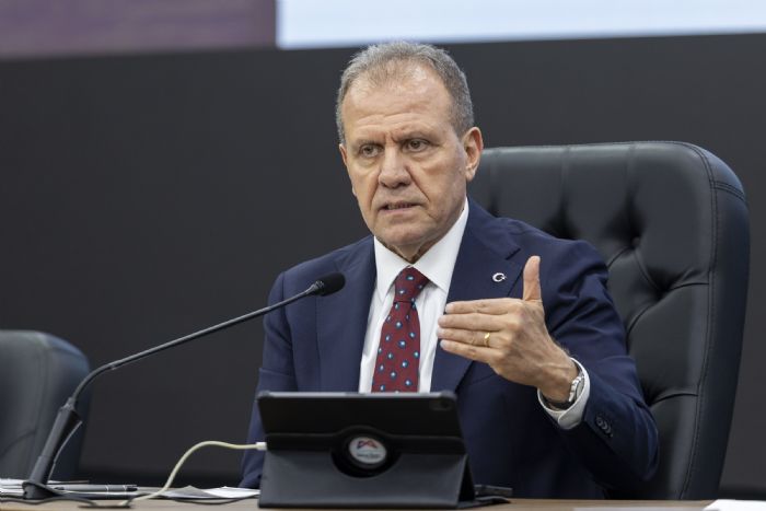 Se�er: �Halk sa�l��� bizim i�in her �eyden �nemlidir�  